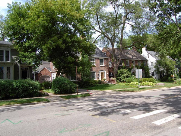 A glimpse at North Chicago, IL, Lake Michigan.